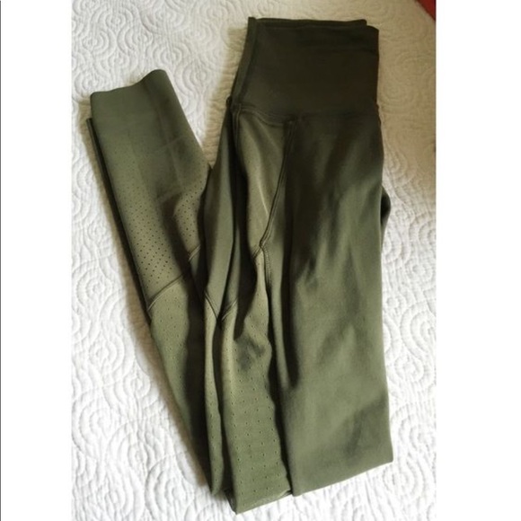 lululemon athletica Pants - Lululemon high waisted pants